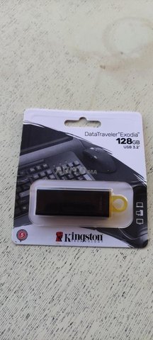 USB Kingston 128 gb - 1