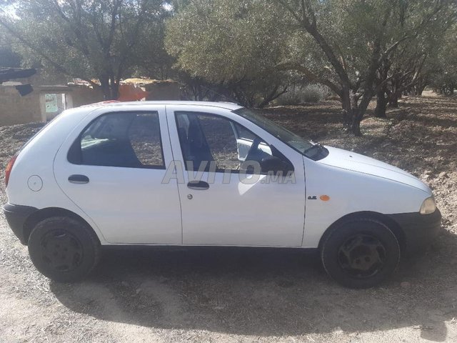 Voiture Fiat Palio 2001 à Sefrou Essence - 5 chevaux