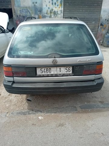 Voiture Volkswagen Passat 1992 à Casablanca  Diesel  - 6 chevaux
