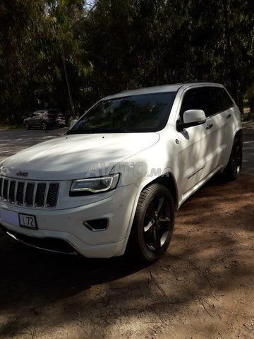 Jeep grand avito