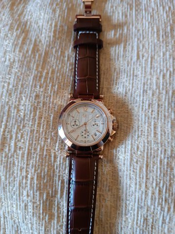 Montre GUESS COLLECTION  - 6