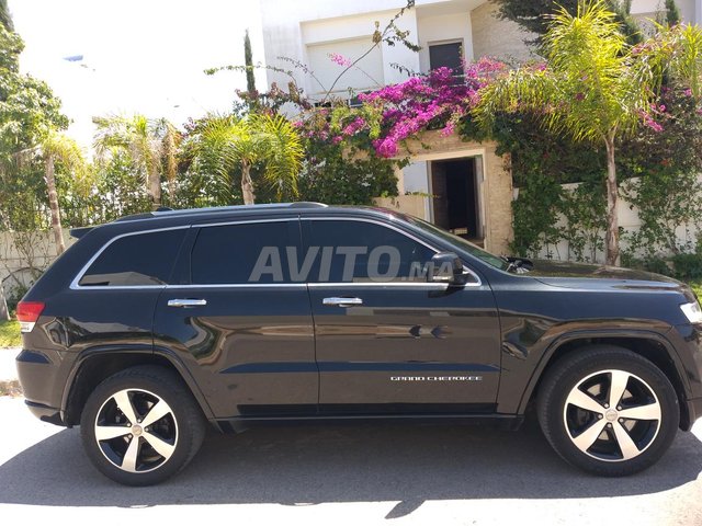 Jeep grand avito