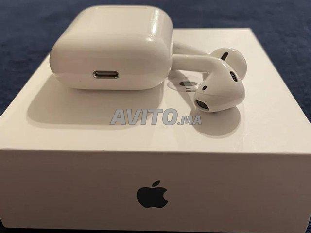 Apple AirPods (2nd Generation) NEUF - 5