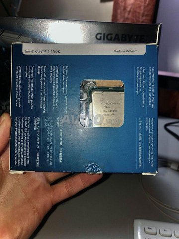 Processor i7 7700K (7eme gen) 4.2GHZ - 1