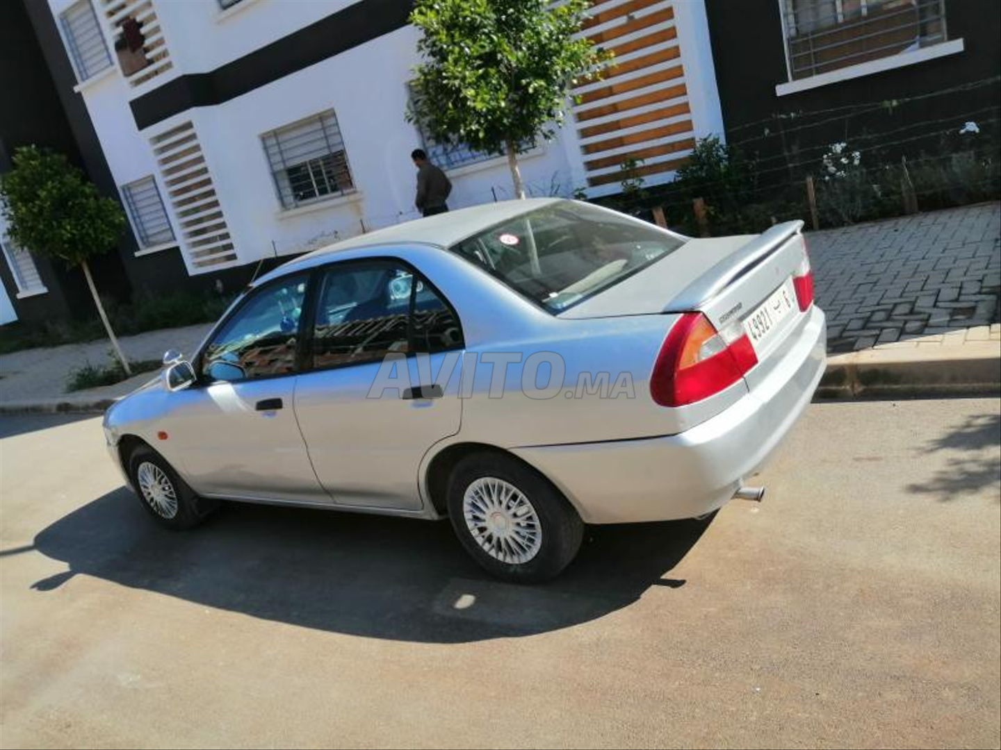 Mitsubishi lancer avito