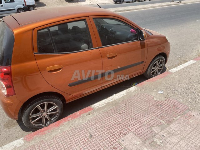 Kia picanto avito