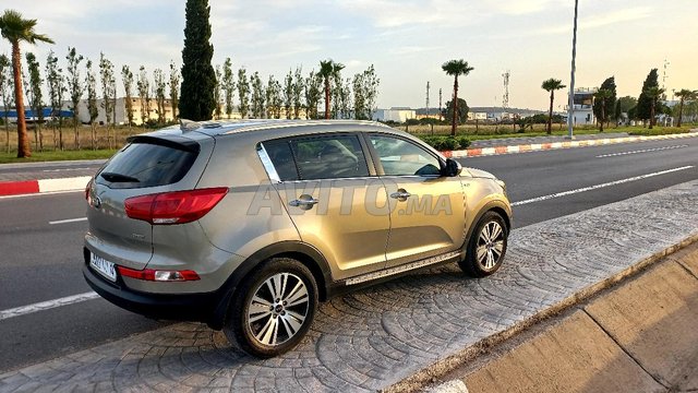 Kia sportage avito крым