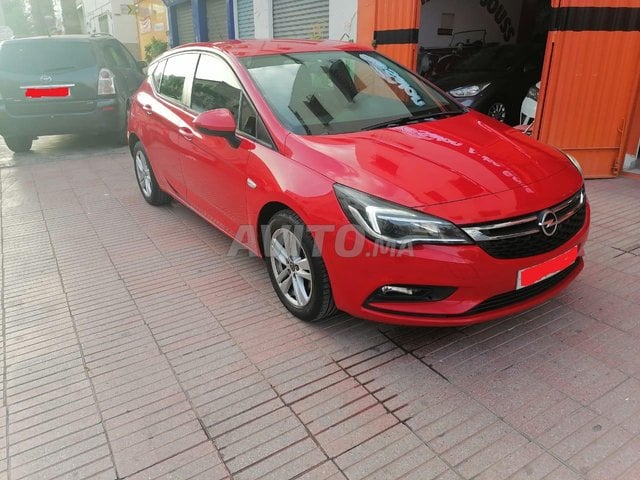 Opel Astra occasion Diesel Modèle 2018