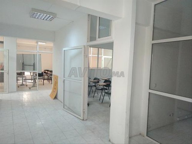 Bureau 130 m à maarif coté Mc Do maarif roudani