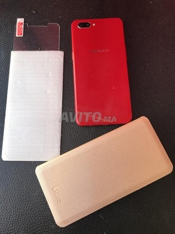 Oppo A3s rouge avec pochette et incassable - 2