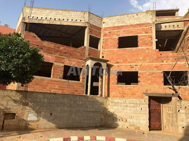 Villa sans finition de 253m² à hay hana 1 - 2