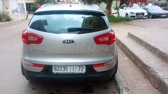 Kia sportage avito