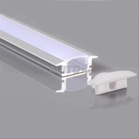 Profilé encastrable pour ruban LED en aluminium  - 1