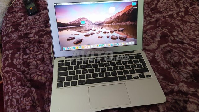 MacBook Air I5 - 8
