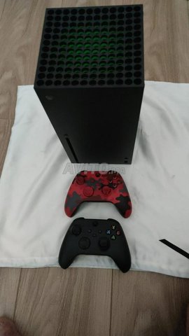 Xbox Series X - 4