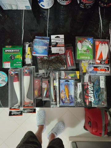 Leurres et tresse pour pêche 