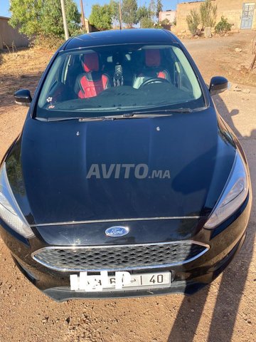 Ford focus avito