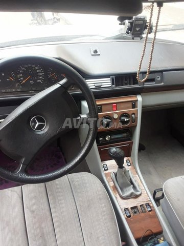 Mercedes 250 - 5