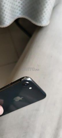 iPhone 8 64 noir  - 4