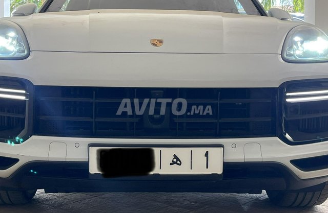 Avito porsche cayenne