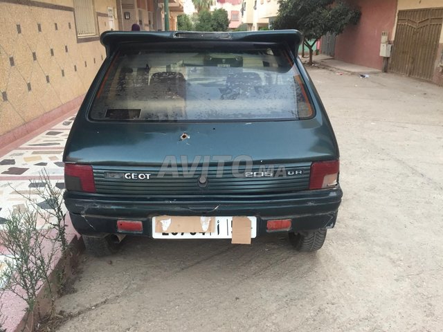Voiture Peugeot 205 1986 à Meknès Diesel - 7 chevaux