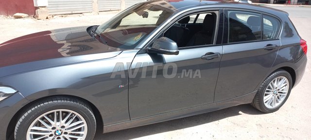 Voiture BMW Serie 1 2019 à Béni Mellal Diesel - 6 chevaux