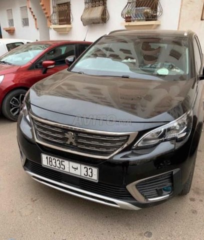 Voiture Peugeot 5008 2019 à Agadir Diesel - 8 chevaux