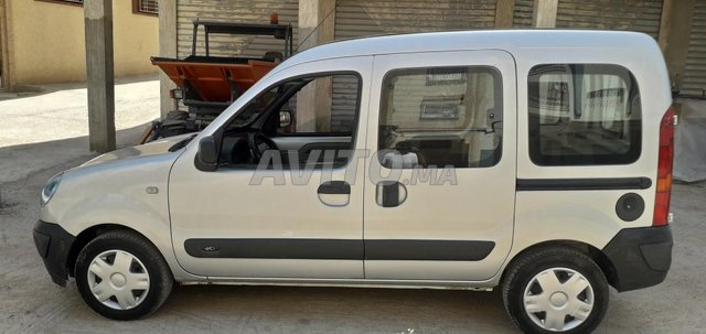 Voiture Renault Kangoo 2011 à Ouazzane  Diesel  - 6 chevaux