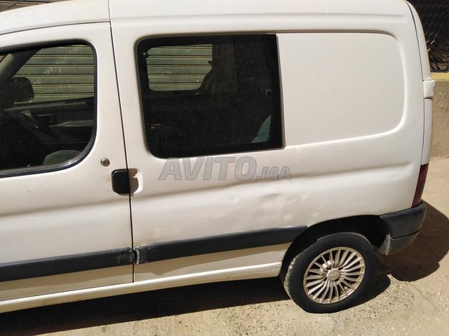 Voiture Peugeot Partner 2004 à Khouribga Diesel - 6 chevaux