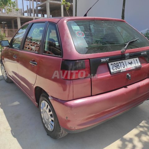 Voiture Seat Ibiza 1998 à Skhirat Essence - 8 chevaux