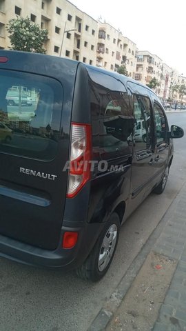 Voiture Renault Kangoo 2019 à Rabat  Diesel  - 5 chevaux