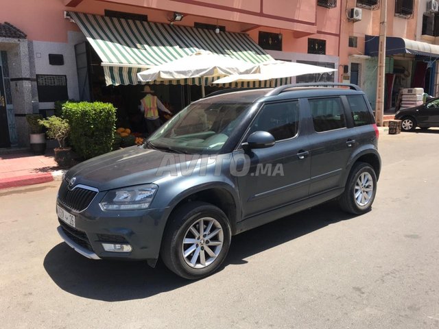 Voiture Skoda Yeti 2016 à Marrakech  Diesel  - 8 chevaux