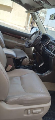 Voiture Toyota Prado 2006 à Laâyoune  Diesel  - 11 chevaux