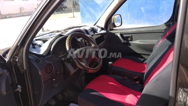 Voiture Peugeot Partner 2006 à Meknès Diesel - 7 chevaux