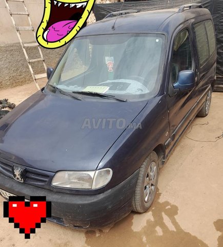 Voiture Peugeot Partner 2002 à Sidi Bennour Diesel - 7 chevaux