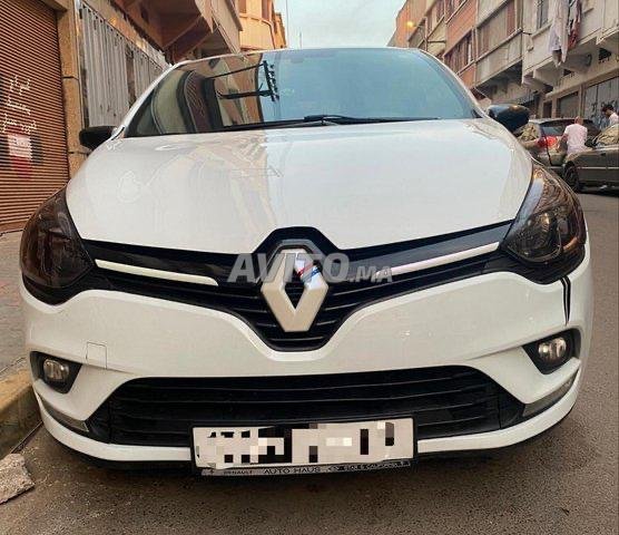 Voiture Renault Clio 2019 à Casablanca  Diesel  - 6 chevaux