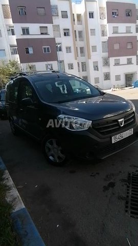 Voiture Dacia Dokker 2016 à Casablanca Diesel - 6 chevaux