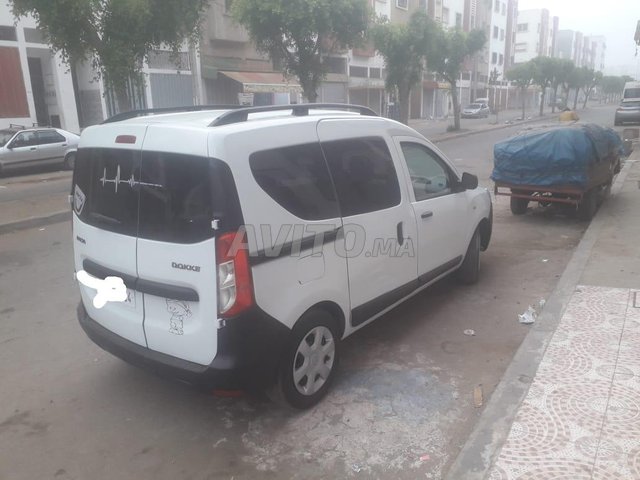 Voiture Dacia Dokker 2014 à Casablanca  Diesel  - 6 chevaux