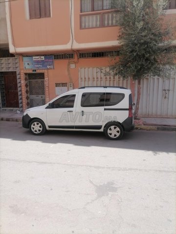 Voiture Dacia Dokker 2016 à Settat  Diesel