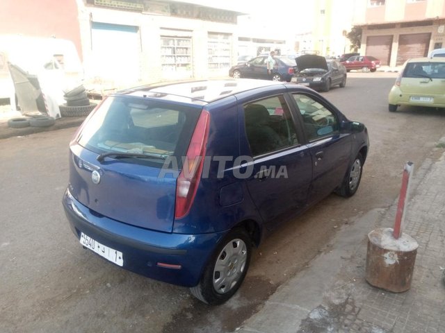 Voiture Fiat Punto 2008 à Casablanca Essence - 5 chevaux