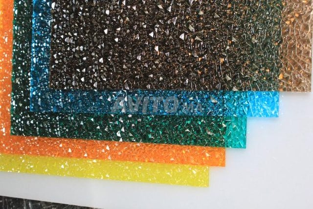 POLYCARBONATE CRYSTAL ET TEXTURED