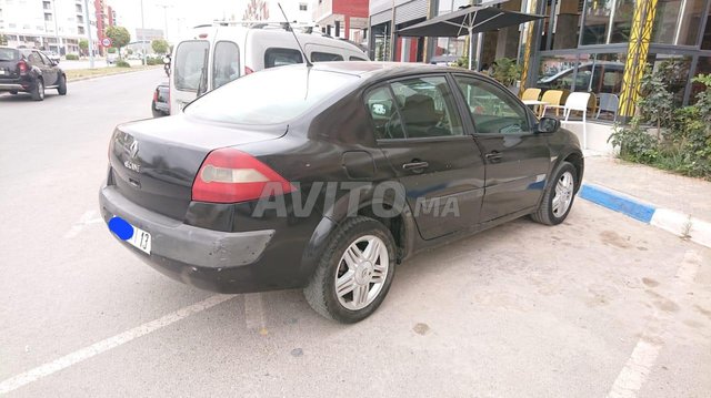 Voiture Renault Megane 2005 à Bouznika  Diesel  - 6 chevaux