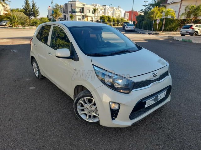 Voiture Kia Picanto 2020 à Fès Essence - 6 chevaux