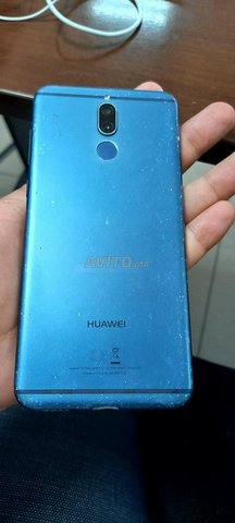 Huawei mate 10 lite en très bon état  - 2