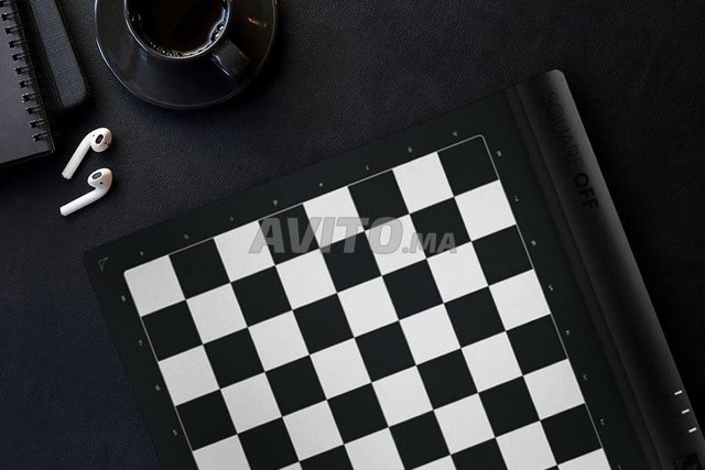 squareoff pro e-chess board  - 2