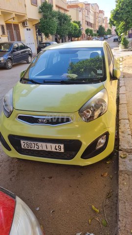 Voiture Kia Picanto 2012 à Meknès Essence - 6 chevaux
