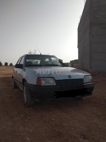 Voiture Opel KADETT 1987 à Safi  Diesel  - 6 chevaux