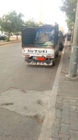 Voiture Suzuki APV 2004 à Casablanca Essence - 7 chevaux