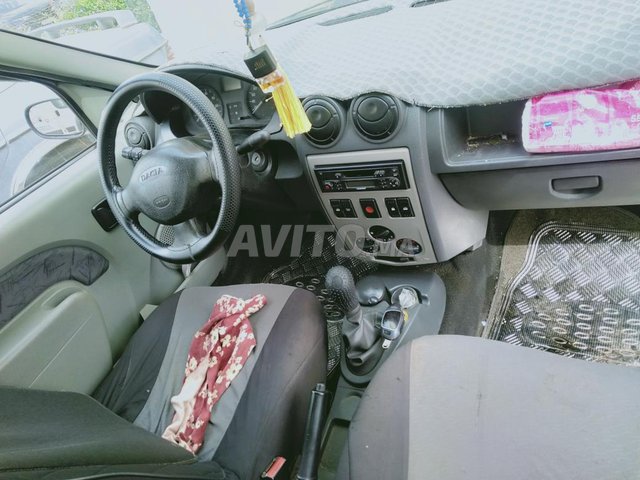 Voiture Dacia Logan 2007 à Tikiouine Essence - 8 chevaux
