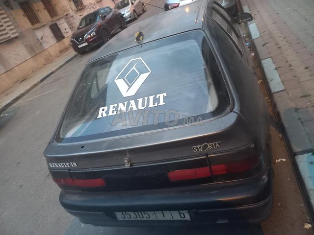Renault R19 occasion Diesel Modèle 1989